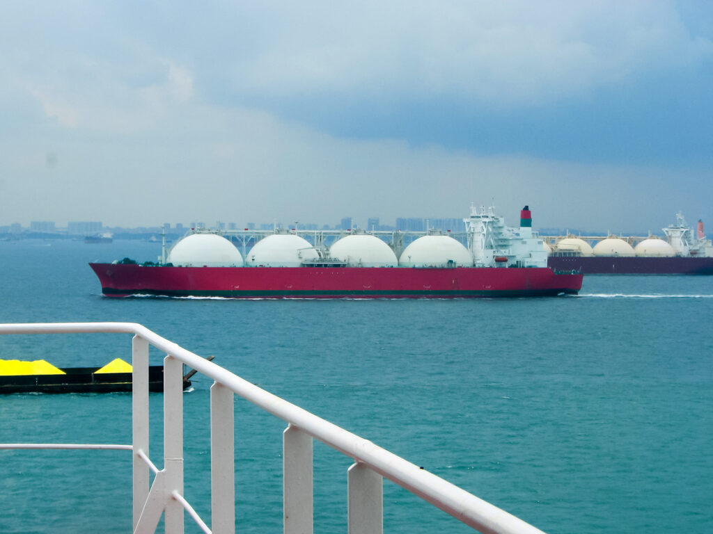 Iraq secures first floating LNG import platform deal with U.S. firm – Oil & Gas 360