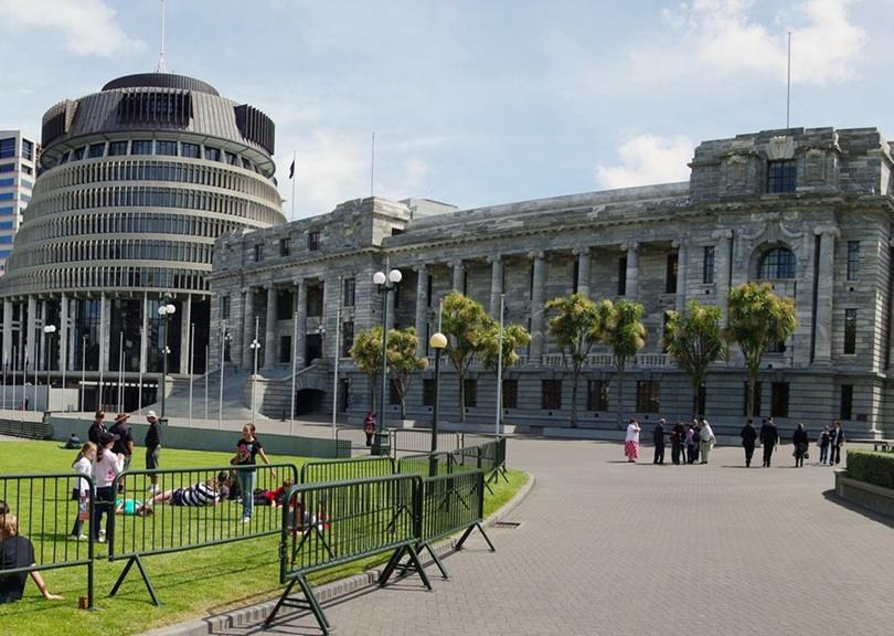 New Zealand Removes Small Companies from Climate Reporting Regulation
