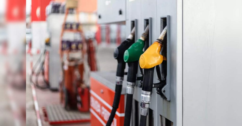 Ethanol Industry Pushes for Higher Fuel Blend Amidst Automaker Concerns, ETEnergyworld