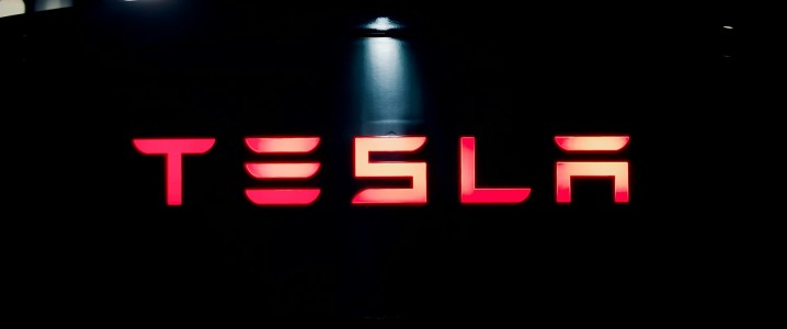 Tesla Shareholders Approve Elon Musk’s Record $1 Trillion Pay Package