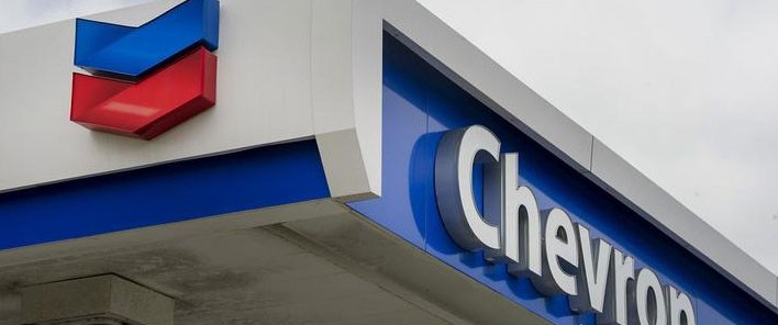 Chevron Weighs Potential Purchase of Lukoil Holdings Abroad