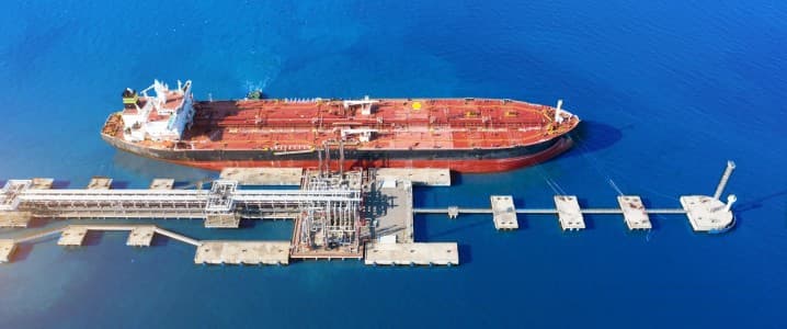 Reliance Snaps Up Kuwaiti Crude as India Shuns Sanctioned Russian Oil