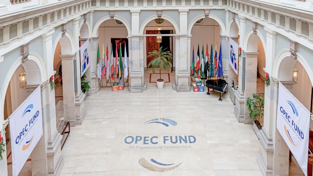 OPEC Fund, ACWA Power Sign $450M Agreement to Accelerate Clean Energy and Water Transition