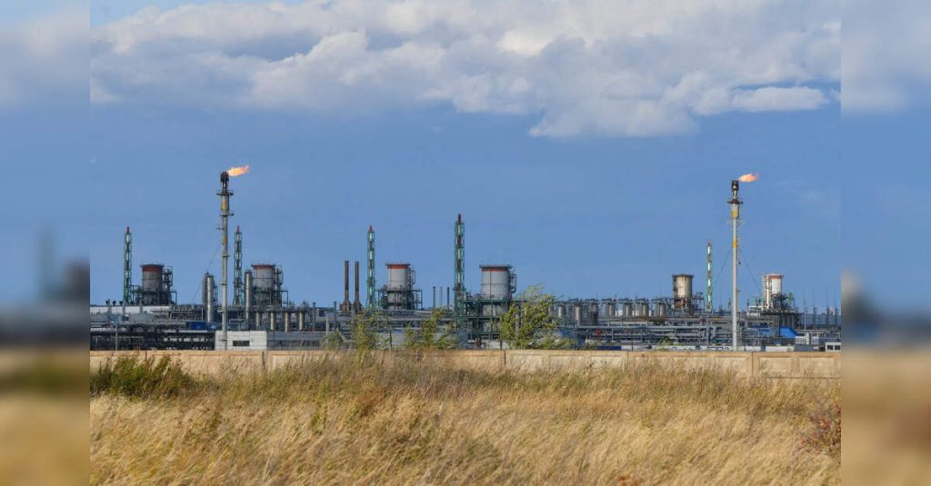 Saudi Aramco and Sonatrach cut LPG OSPs for November by 3-4%, ETEnergyworld