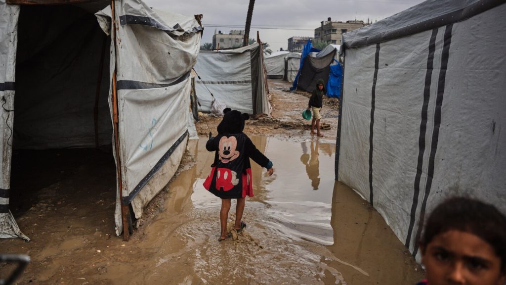 Winter rains in Gaza bring new misery for Palestinians
