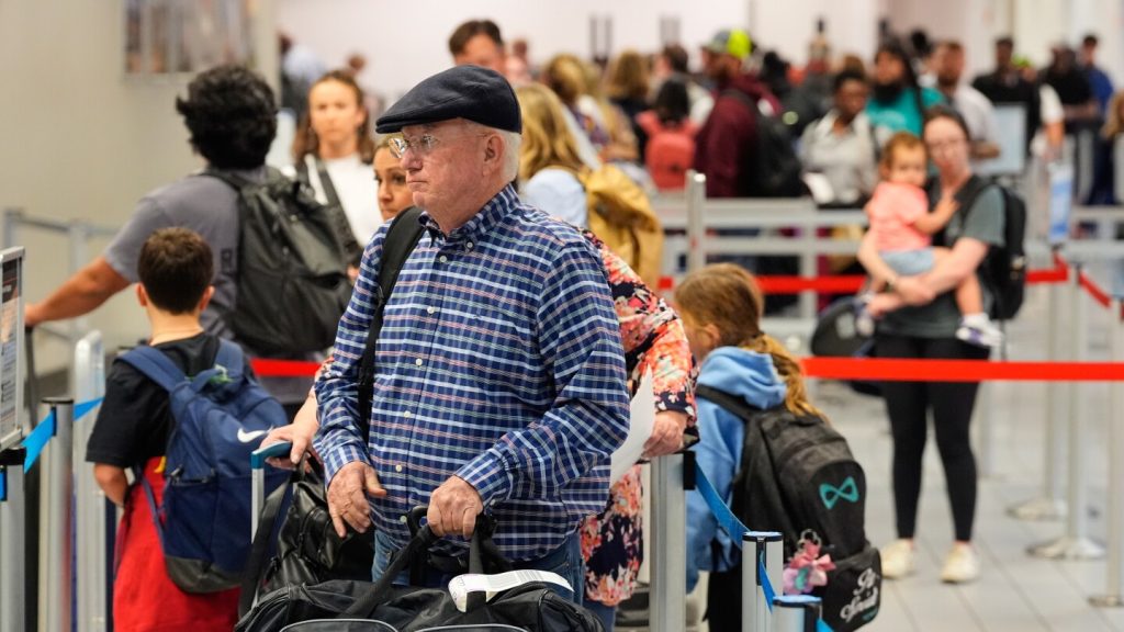 A guide to Thanksgiving travel after the government shutdown