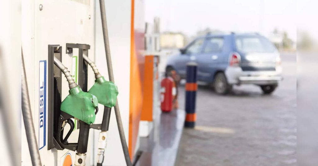 Delhi Launches Strict ‘No PUC, No Fuel’ Drive; Thousands of Vehicles Denied Fuel, ETEnergyworld