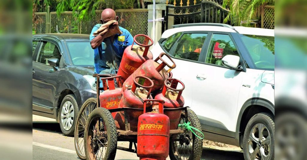 Govt mulls revamp of LPG subsidy formula after state-run firms sign US supply contracts, ETEnergyworld