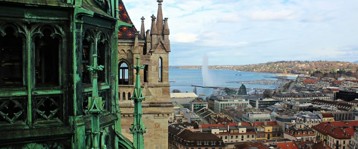 Oil Prices Tumble as Crucial U.S.-Iran Talks Begin