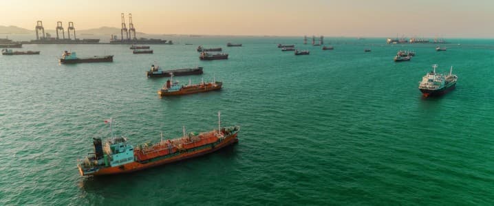 Gulf Oil Producers Open the Taps as Iran Risk Premium Builds