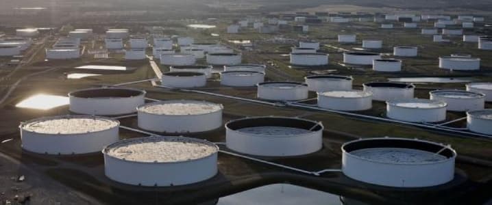 Oil Jumps as Iran Clock Ticks Toward Zero