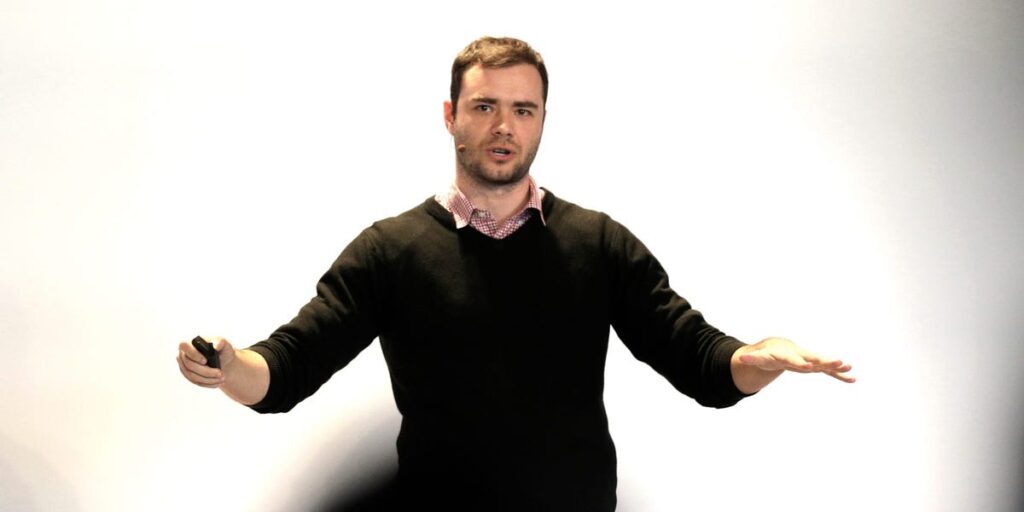 Guy Who Coined ‘Vibe Coding’ Says Programming Is ‘Unrecognizable’