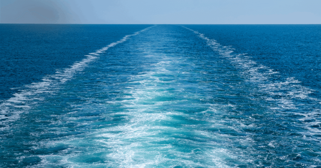 Saudi Arabia, Iran Boost Oil Exports amid Rising Mideast Tensions