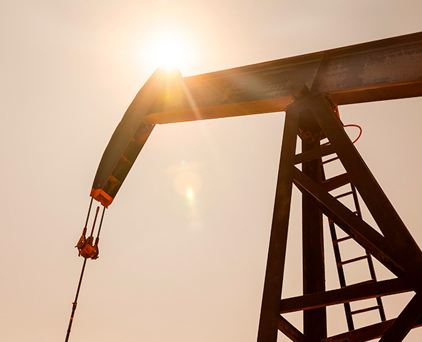 Shale giant Diamondback says global oil glut fears are fading