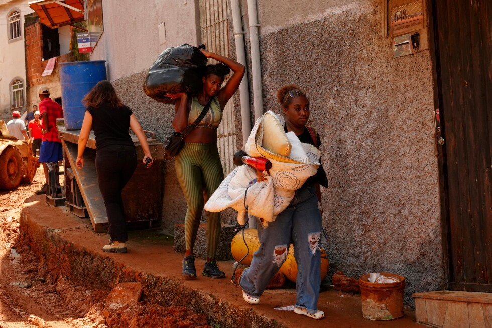 Death toll from heavy rains in southeastern Brazil reaches 64