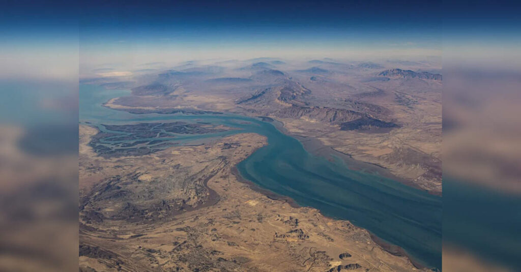 Asian countries most at risk from oil & gas supply disruptions in Strait of Hormuz: Research group, ETEnergyworld