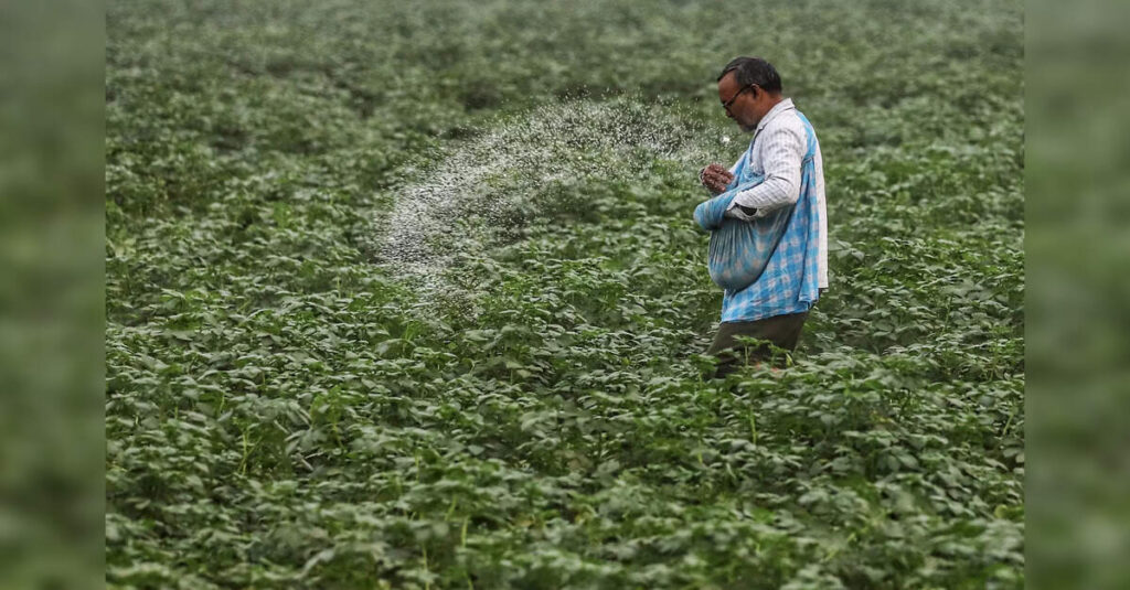 Indian urea producers shut plants as Iran war cuts LNG flows, ETEnergyworld