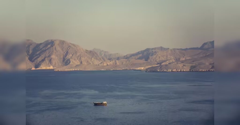 Iran Considers Allowing Japanese Ships Through Strait of Hormuz Amid Shipping Turmoil, ETEnergyworld