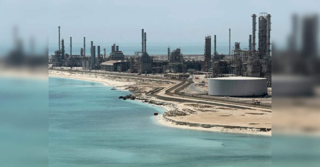 Iran’s drones hit Saudi Aramco’s Ras Tanura refinery, shuts down operations, ETEnergyworld