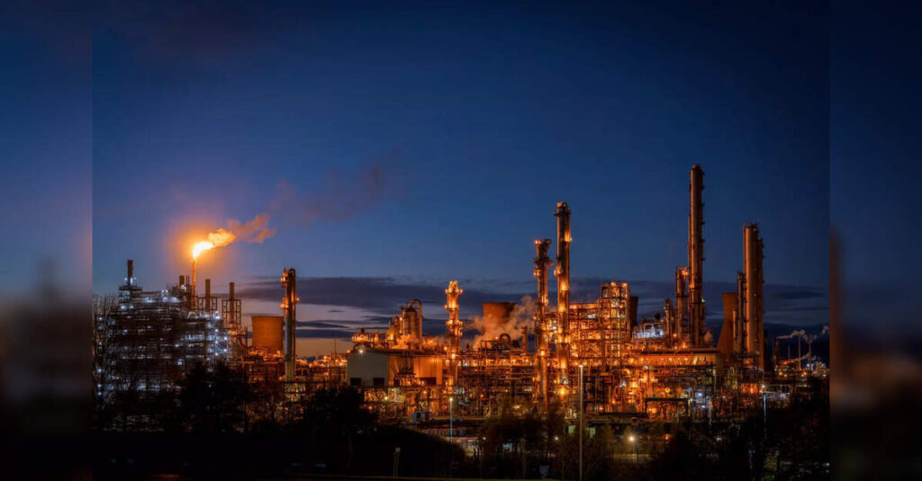 Oil and gas projects now take 15 years to start, tripling since industry peak: Global Energy Monitor, ETEnergyworld