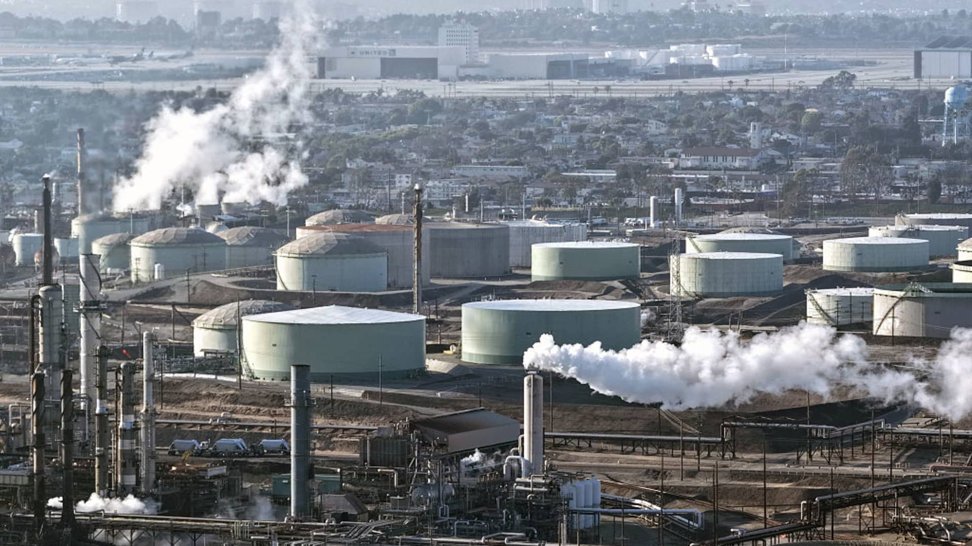 You are a headline writer for OilMarketCap.com. Write ONE new headline for this oil and gas news story. Rules: under 60 characters, investor-focused, no clickbait, no character counts, no options, no explanations. Return the headline only — nothing else. Story title: Oil: WTI, Brent as markets weigh Hormuz blockade against diplomacy